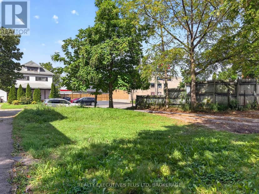 4840 Willmott Street — photo 9 of 10