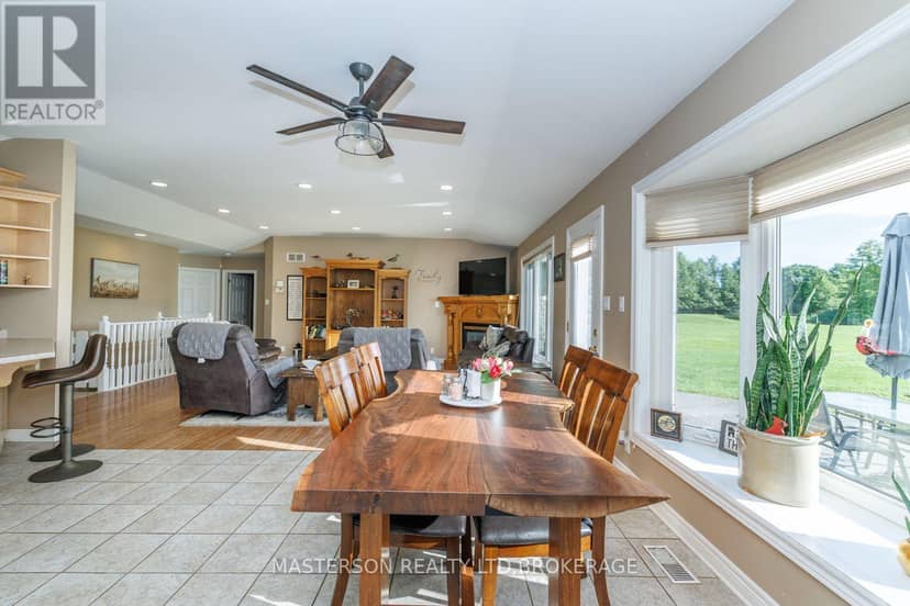 14064 King Road — photo 12 of 40