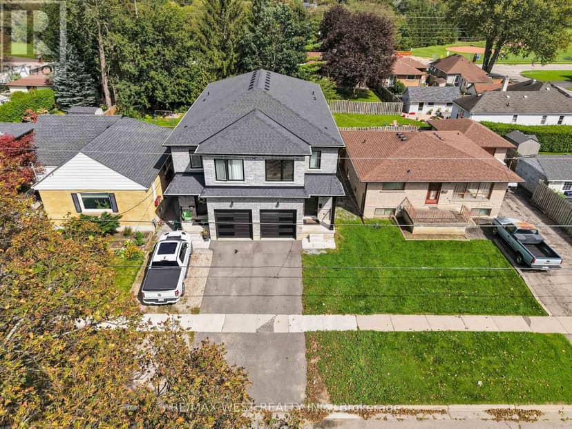 131 Guelph Street — photo 3 of 40