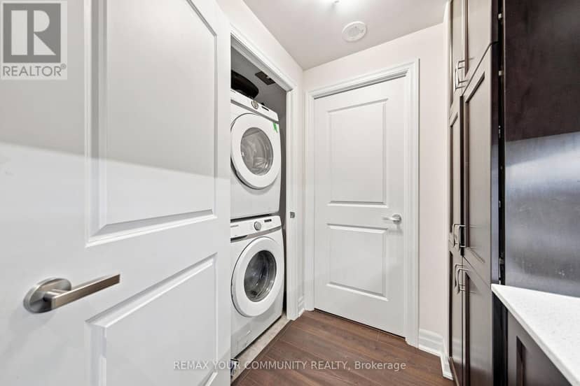 406 - 9075 Jane Street — photo 25 of 26