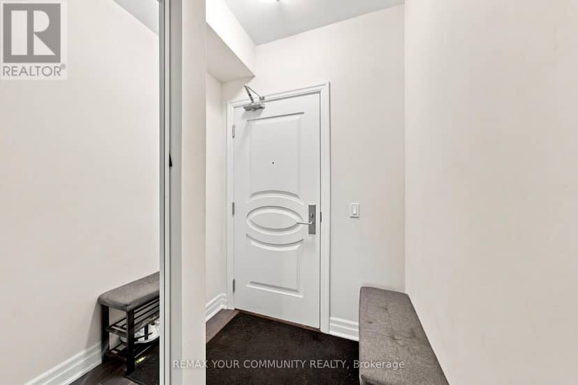 406 - 9075 Jane Street — photo 4 of 26