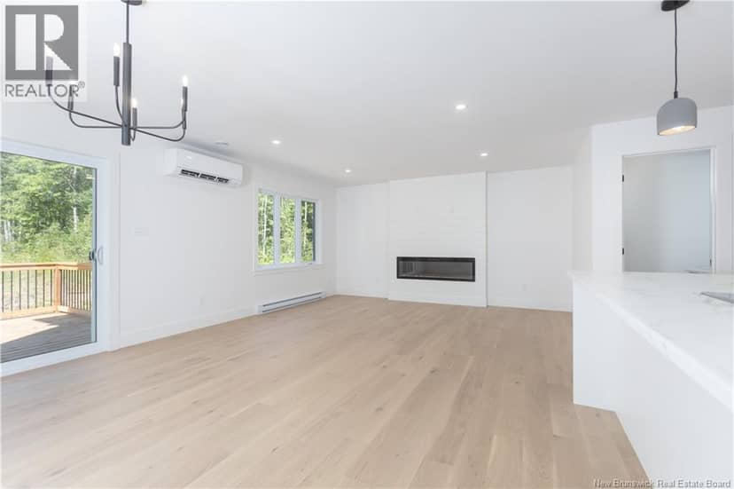 137 Rosenburg Street — photo 4 of 21