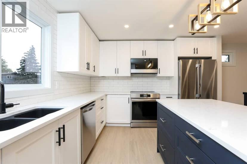 1418 25 Avenue N — photo 11 of 40