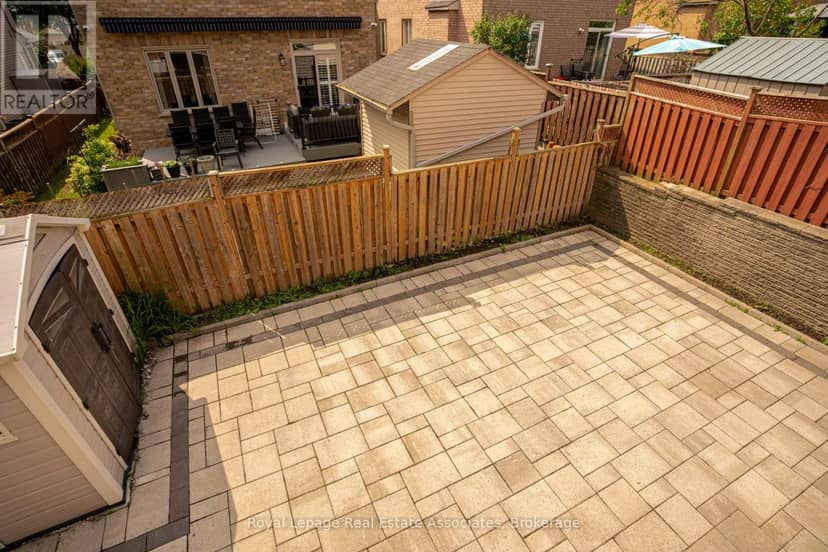 5453 Middleport Crescent — photo 34 of 36