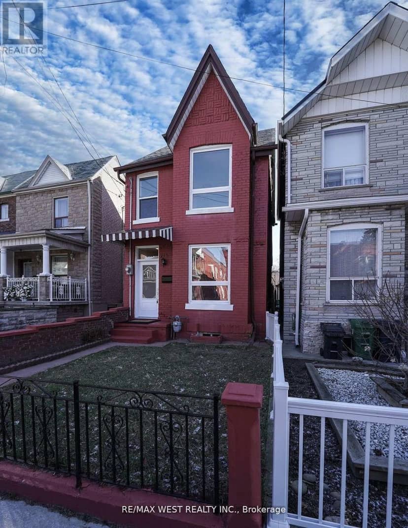 115 Edwin Avenue — photo 2 of 39