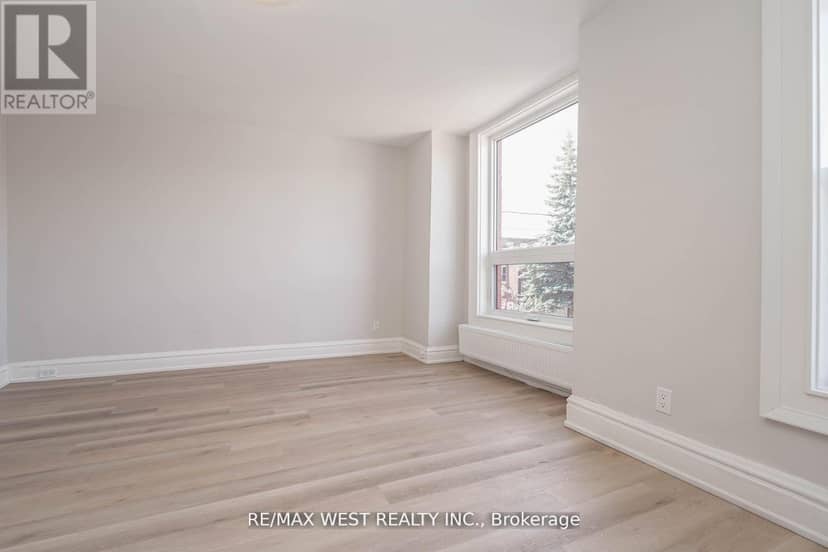 115 Edwin Avenue — photo 33 of 39