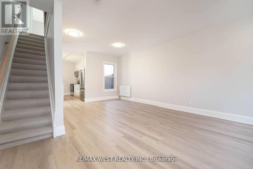115 Edwin Avenue — photo 7 of 39