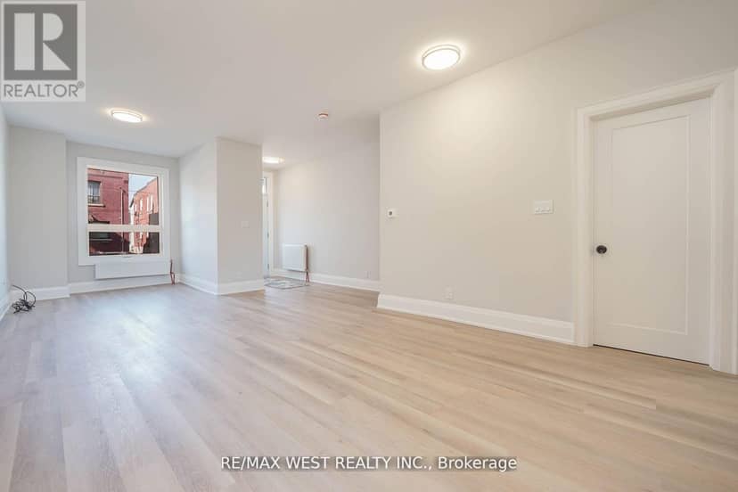 115 Edwin Avenue — photo 9 of 39