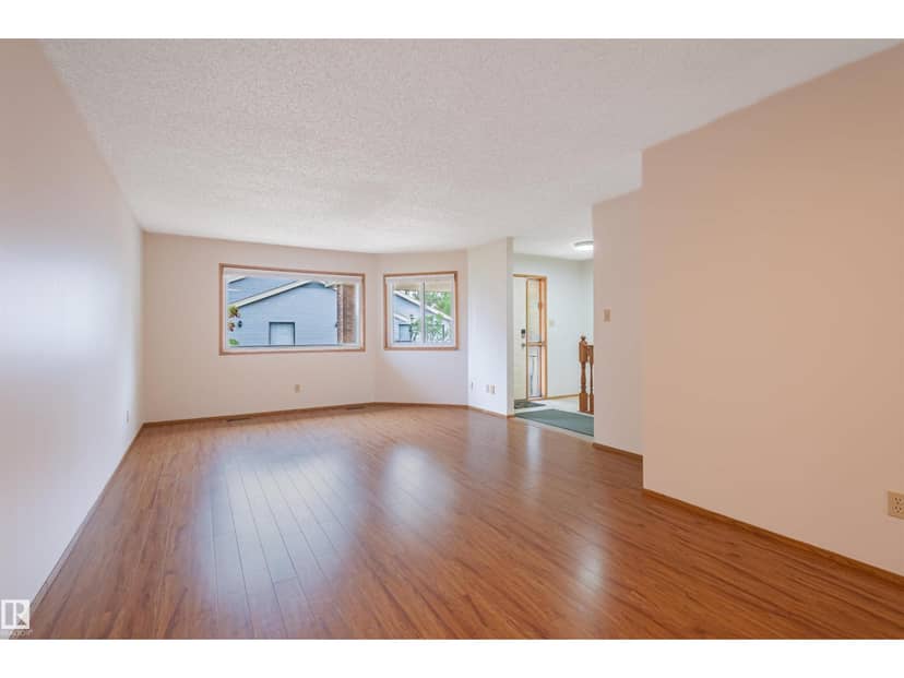 241 Oeming Rd NW, Edmonton, photo 4