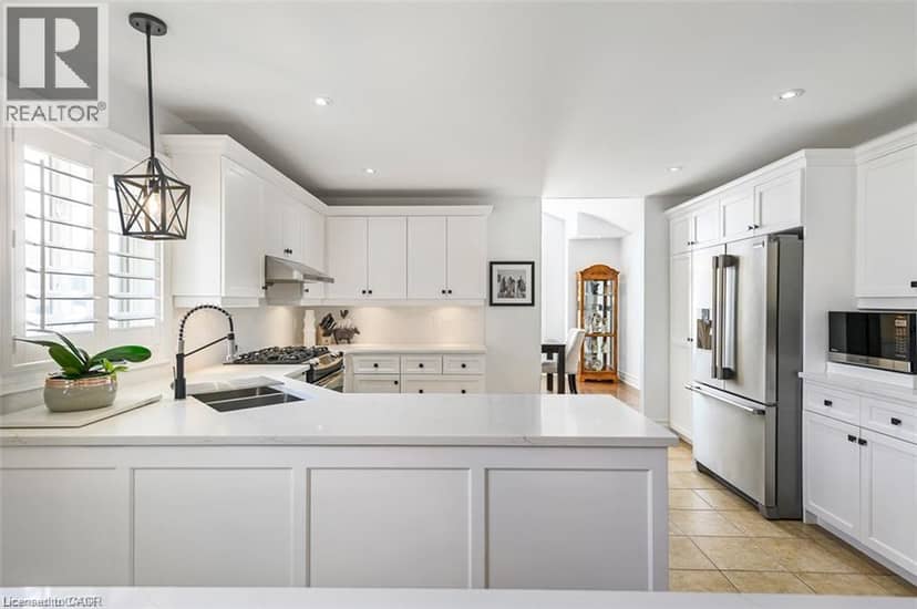 27 CARVER Drive, Binbrook, photo 6