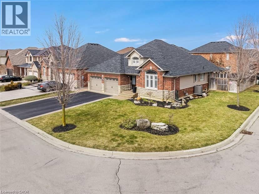 27 CARVER Drive — photo 40 of 40