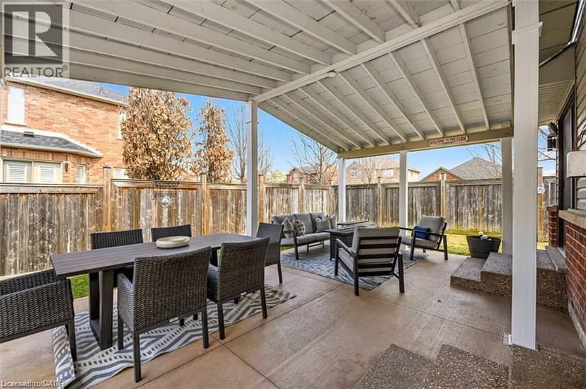 27 CARVER Drive — photo 33 of 40