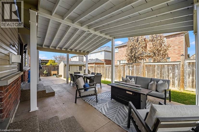 27 CARVER Drive — photo 35 of 40