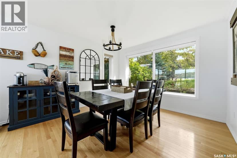 46 Bartlett PLACE — photo 17 of 40