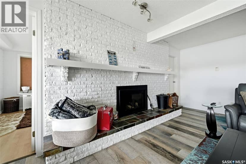 46 Bartlett PLACE — photo 28 of 40