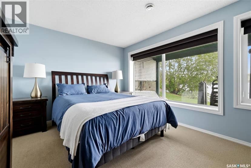 46 Bartlett PLACE — photo 33 of 40