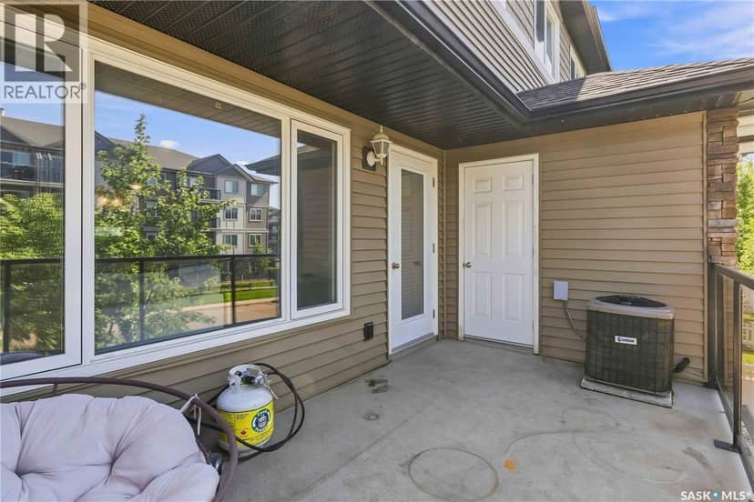 212 110 Shillington CRESCENT — photo 24 of 25