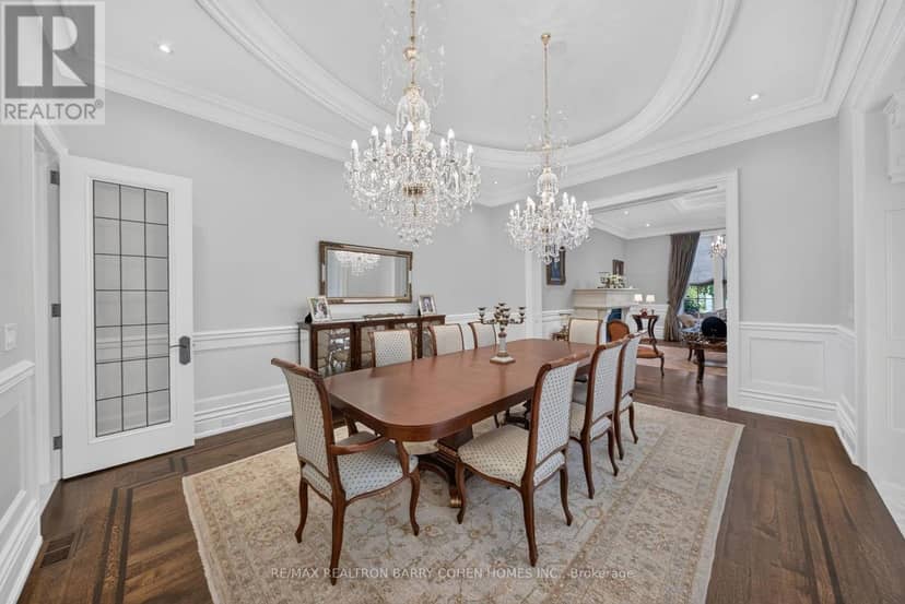 101 Forest Heights Boulevard, Toronto, photo 7