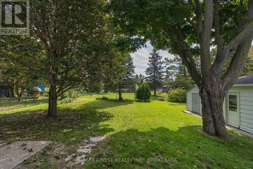721 Front Road — photo 7 of 40