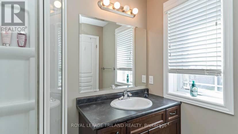 994 Mapleridge Street — photo 17 of 31