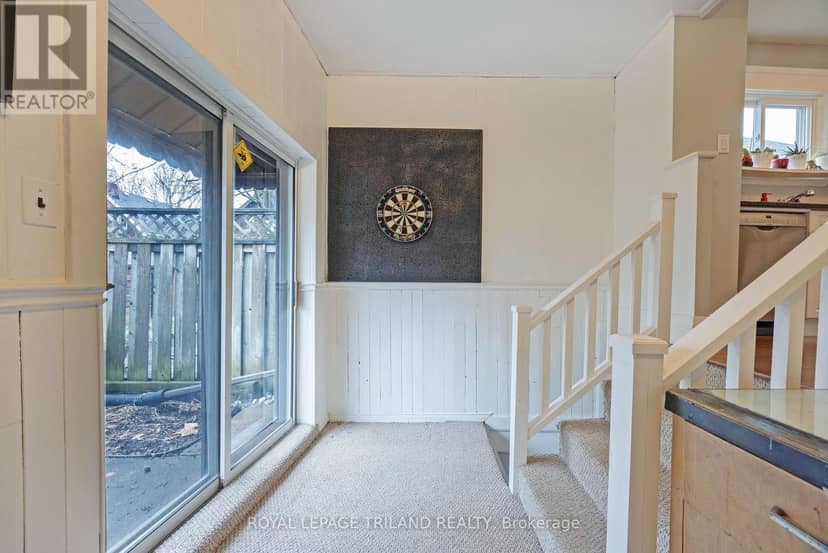 208 Edward Street — photo 18 of 40