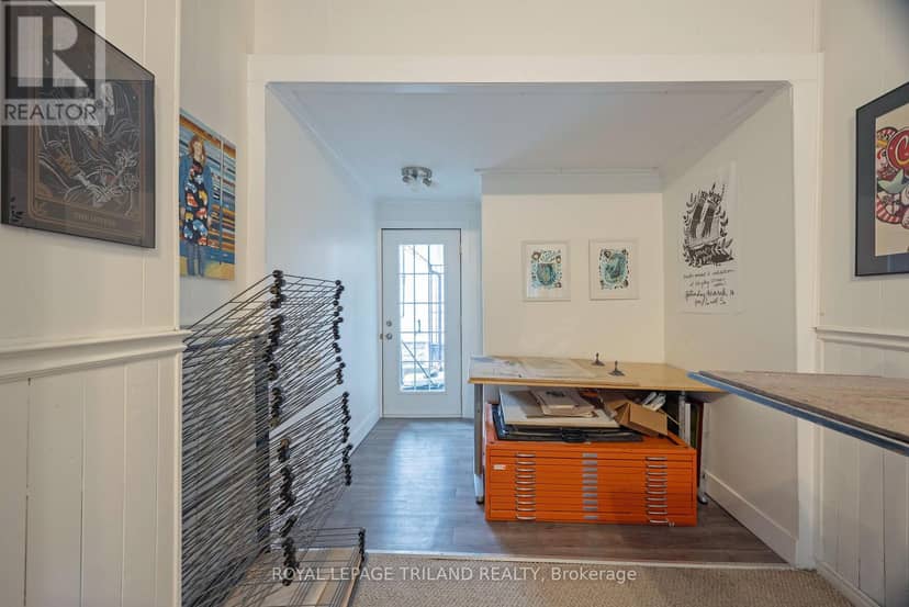 208 Edward Street — photo 19 of 40