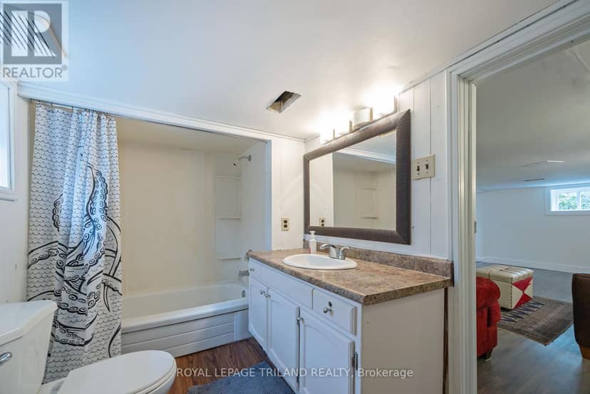208 Edward Street — photo 29 of 40
