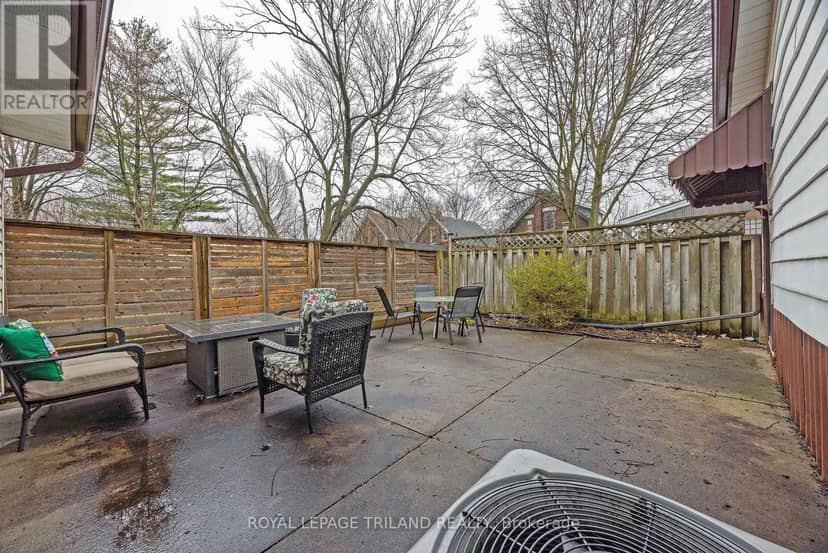 208 Edward Street — photo 34 of 40