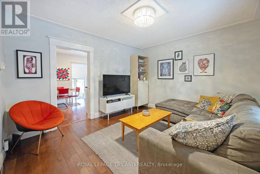208 Edward Street — photo 9 of 40