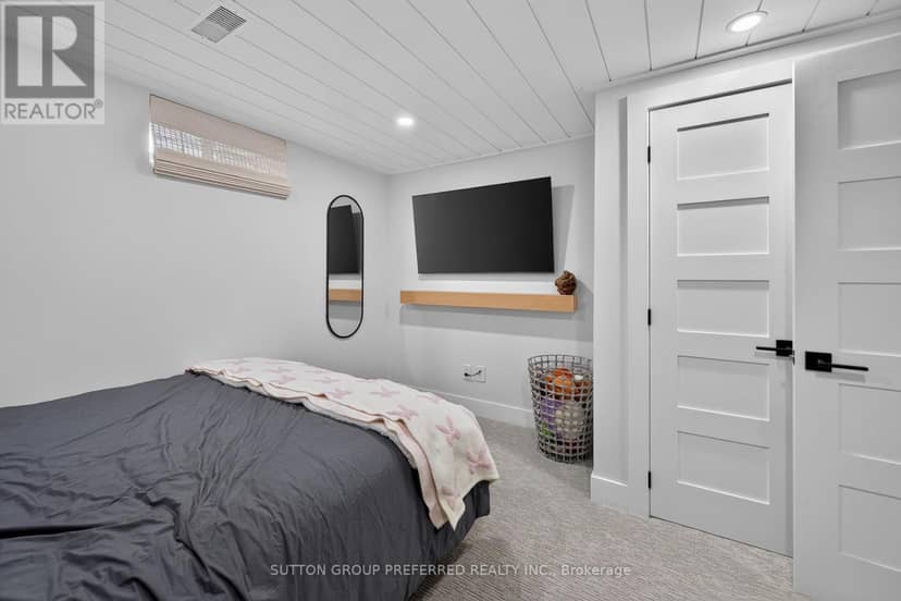 721 Inverness Avenue — photo 13 of 22