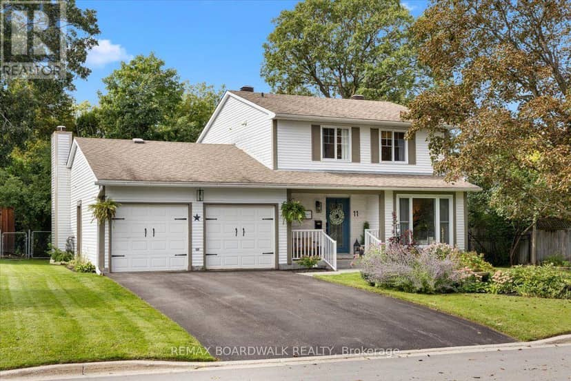 11 Duncan Street — photo 2 of 40