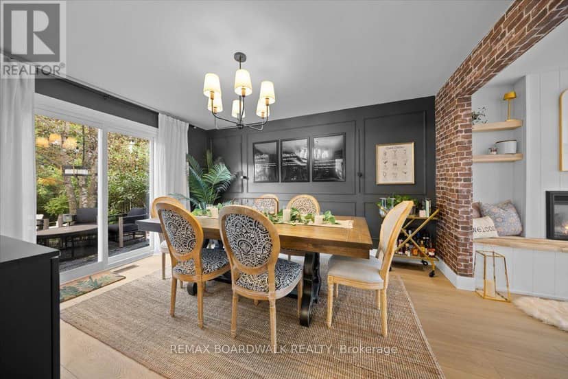 11 Duncan Street — photo 20 of 40