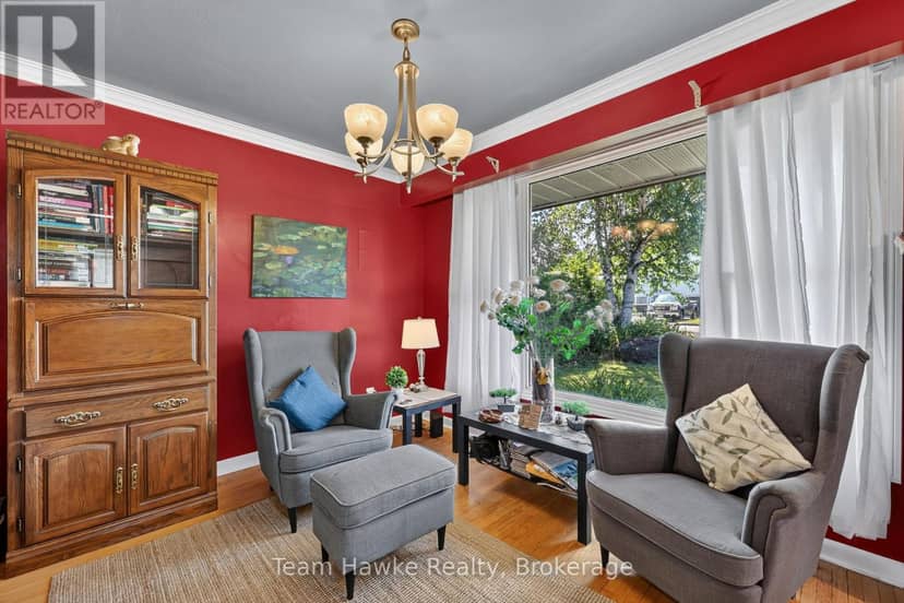 320 Scott Street — photo 7 of 40