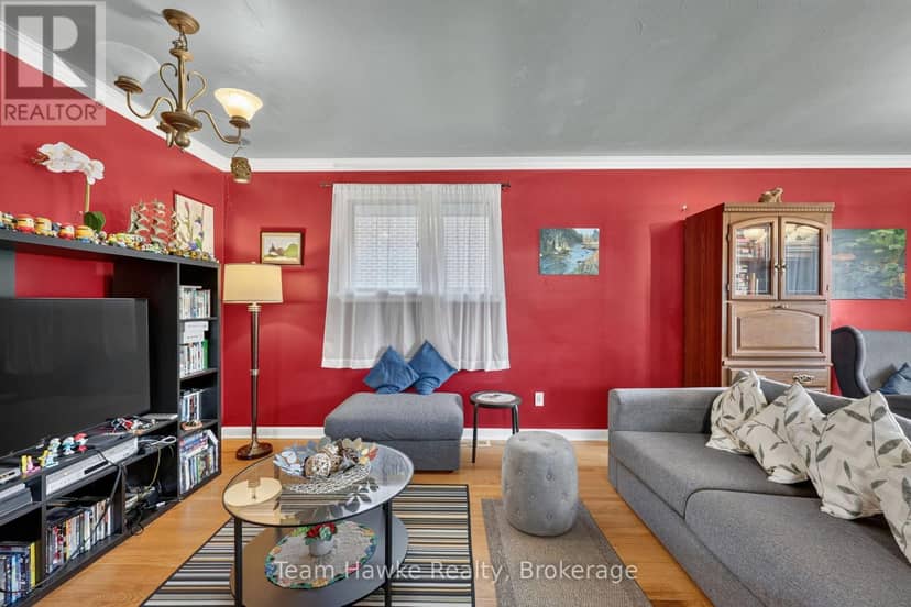 320 Scott Street — photo 9 of 40
