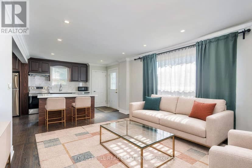 32 Stamford Square N, Toronto, photo 7