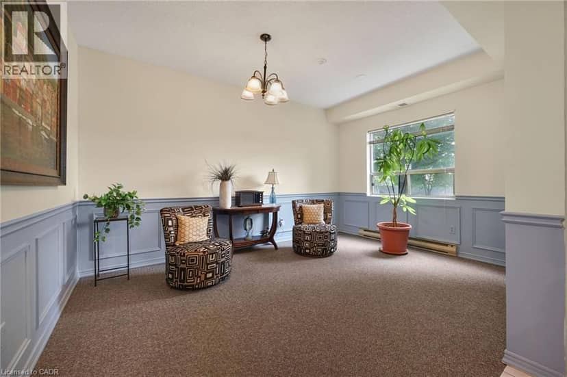 240 QUIGLEY Road Unit# 204, Hamilton, photo 4
