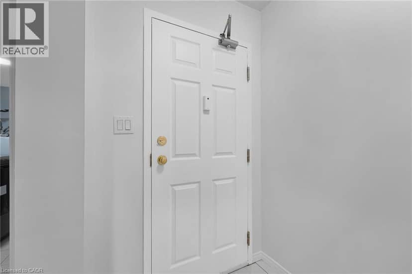 240 QUIGLEY Road Unit# 204, Hamilton, photo 7