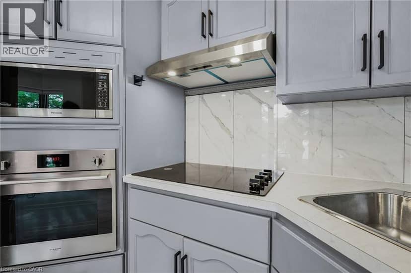 240 QUIGLEY Road Unit# 204 — photo 9 of 35