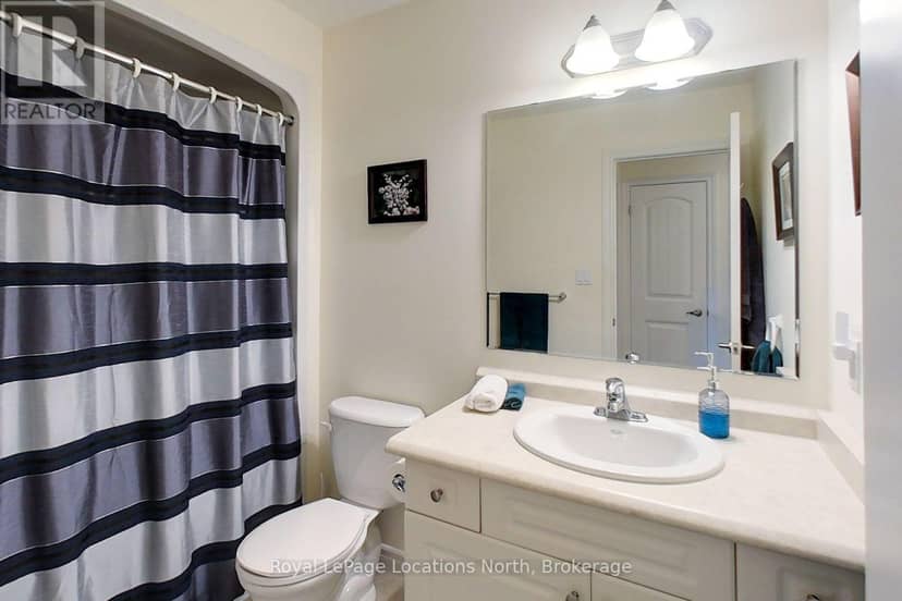 8 Russett Drive — photo 18 of 30