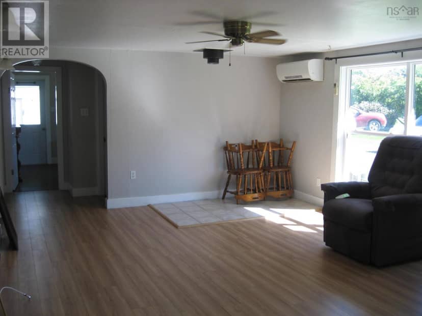 3568 Highway 3 — photo 12 of 15
