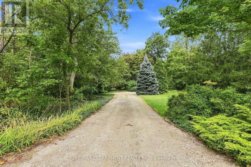 8553 Guelph Line — photo 4 of 40