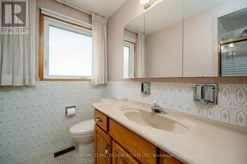 3478 Palgrave Road — photo 19 of 30