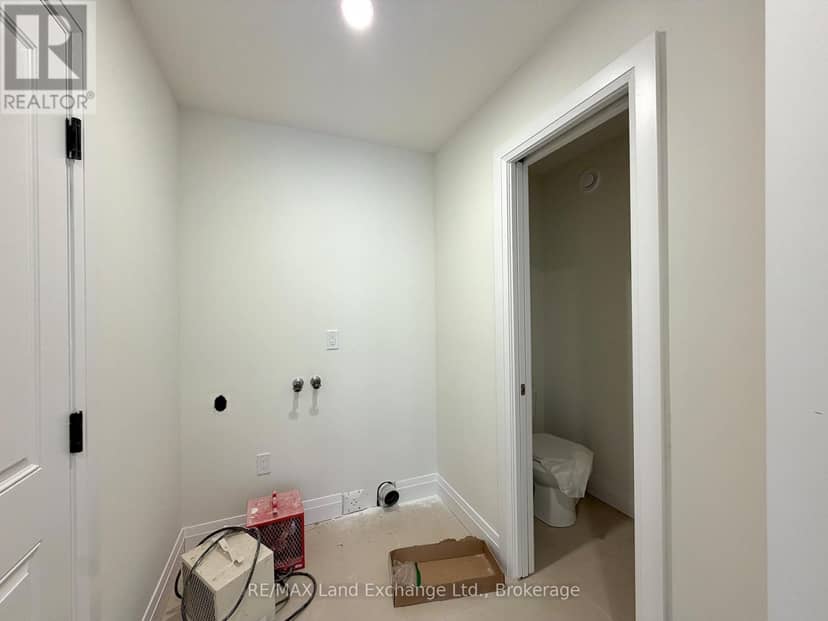 615 Hilker Street — photo 9 of 17