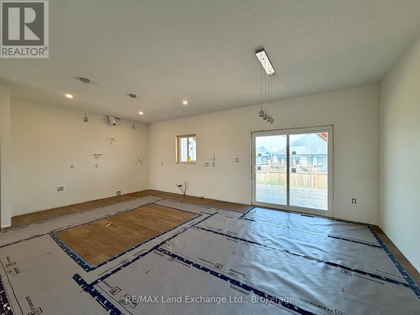 457 Northport Drive — photo 3 of 17