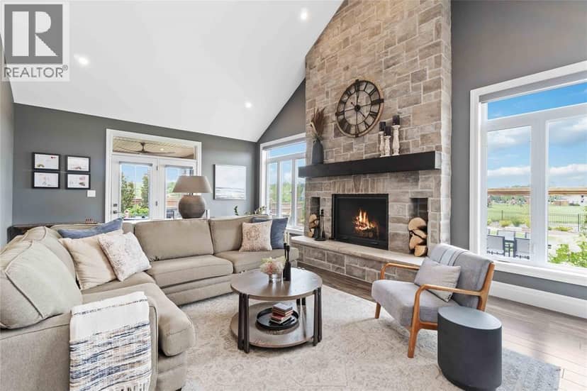 4043 Van Bree Drive — photo 10 of 40