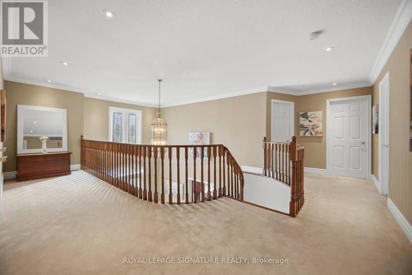 4594 Badminton Drive — photo 20 of 40
