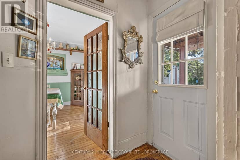 438 Main Street, Loyalist, photo 4