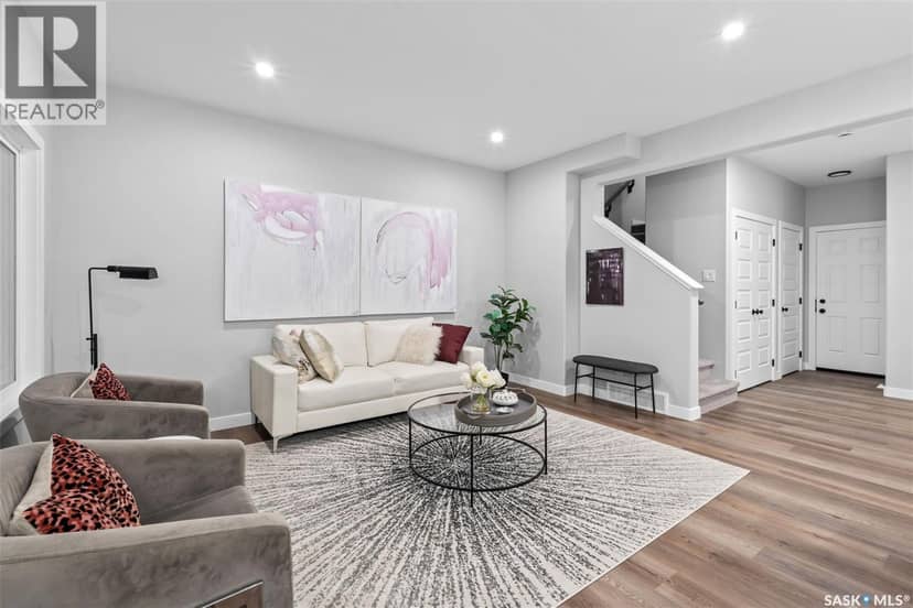 337 Cockcroft STREET — photo 9 of 30
