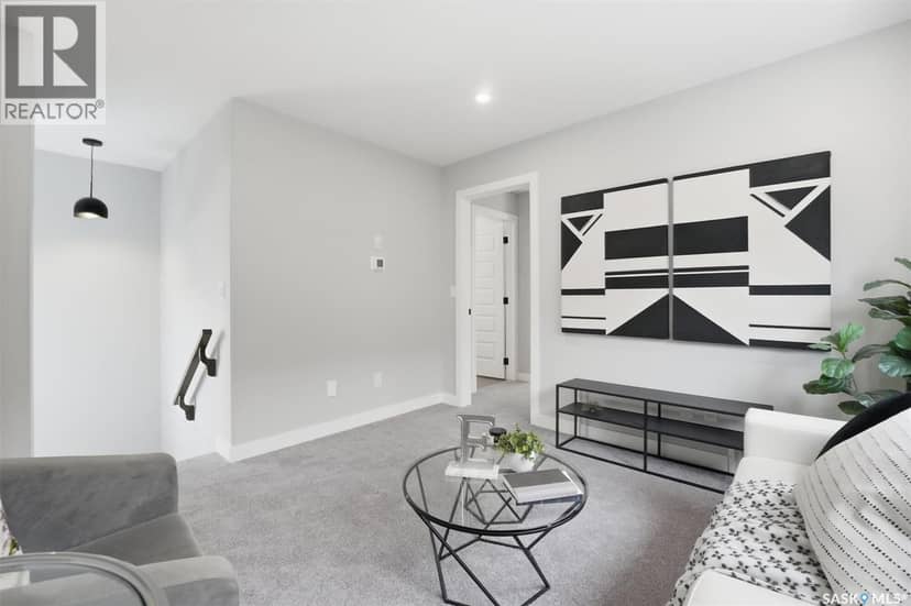 563 Cockcroft COURT — photo 17 of 37