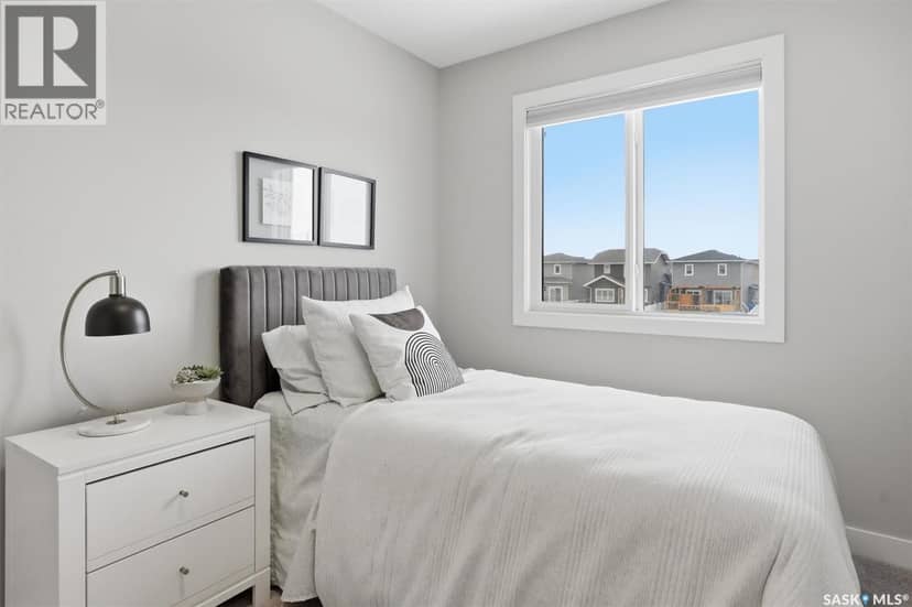 563 Cockcroft COURT — photo 29 of 37